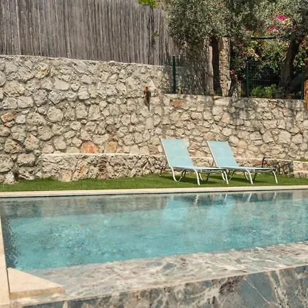Stone House With Pool Among Olive Trees In Kabak * 페티예
